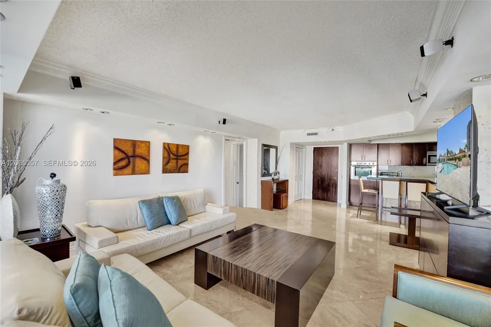 19667 Turnberry Way #12F Aventura, FL 33180
