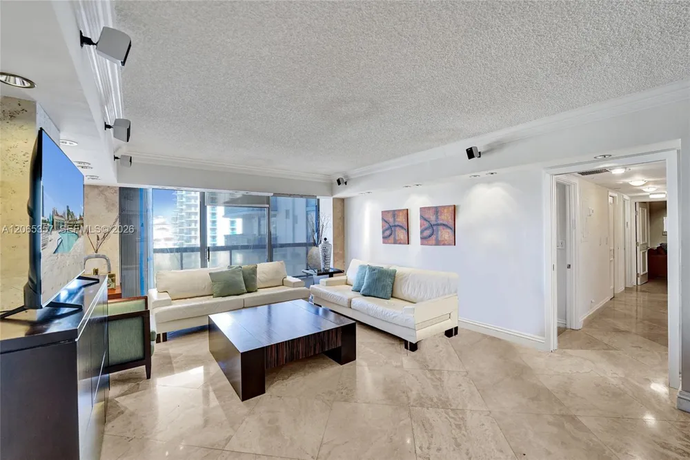 19667 Turnberry Way #12F Aventura, FL 33180