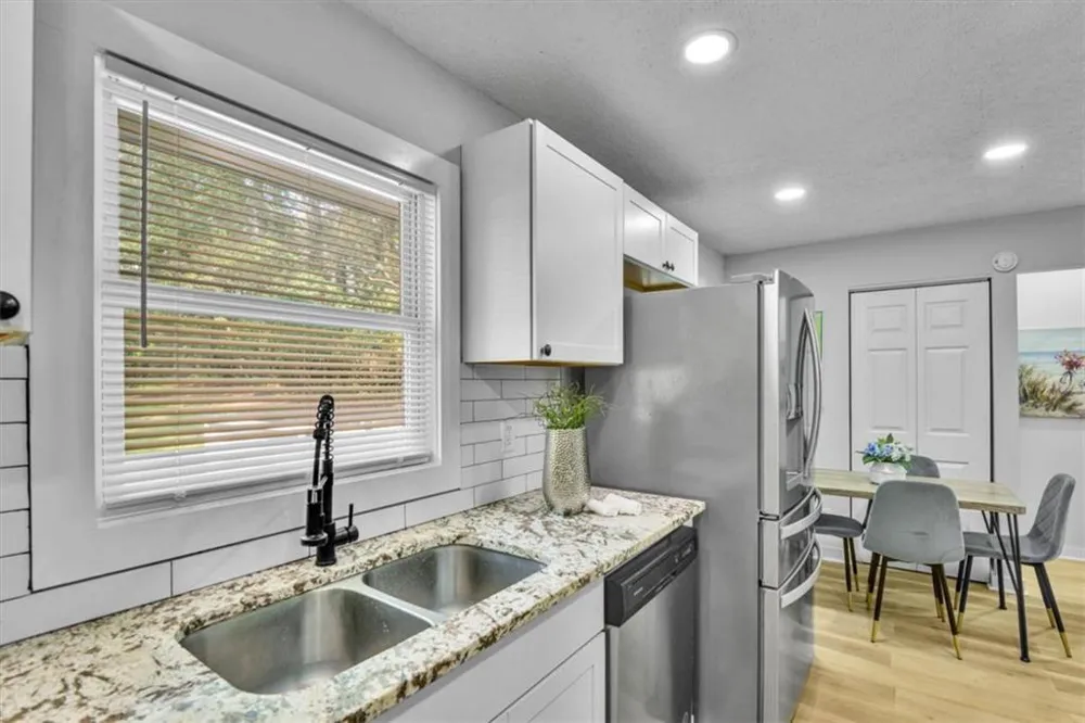 662 Melrose Drive Forest Park, GA 30297