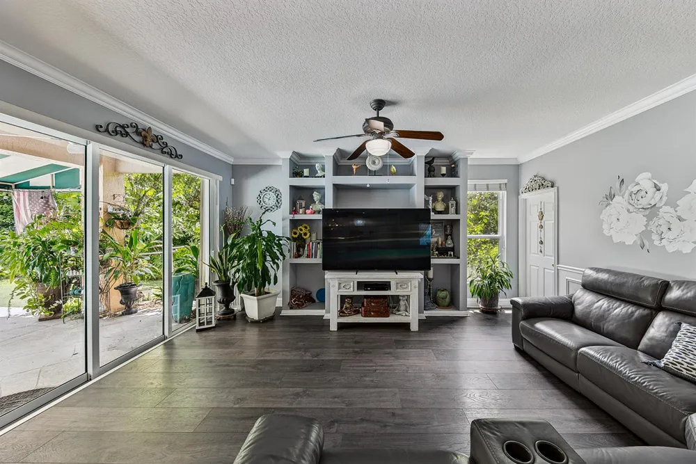 522 CYPRESS GREEN CIRCLE Wellington, FL 33414