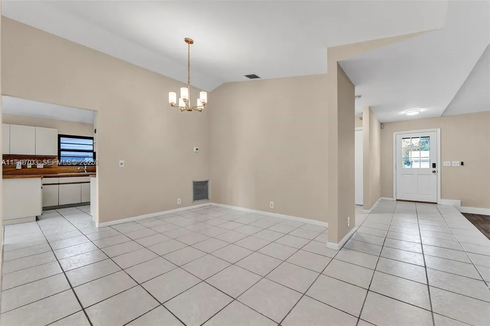 1406 NW 8TH STREET Dania Beach, FL 33004