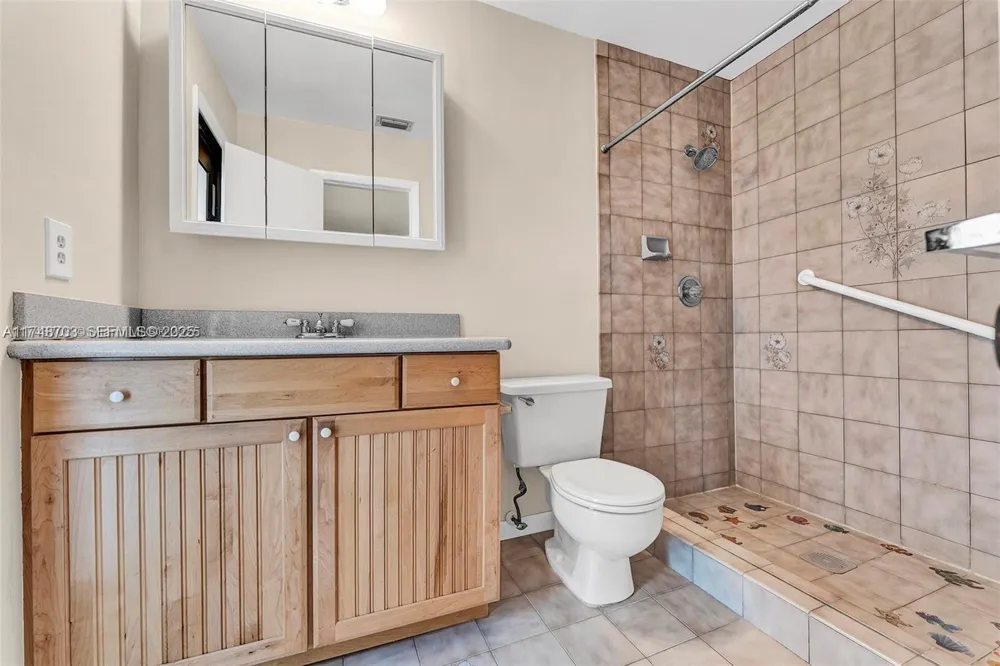 1406 NW 8TH STREET Dania Beach, FL 33004