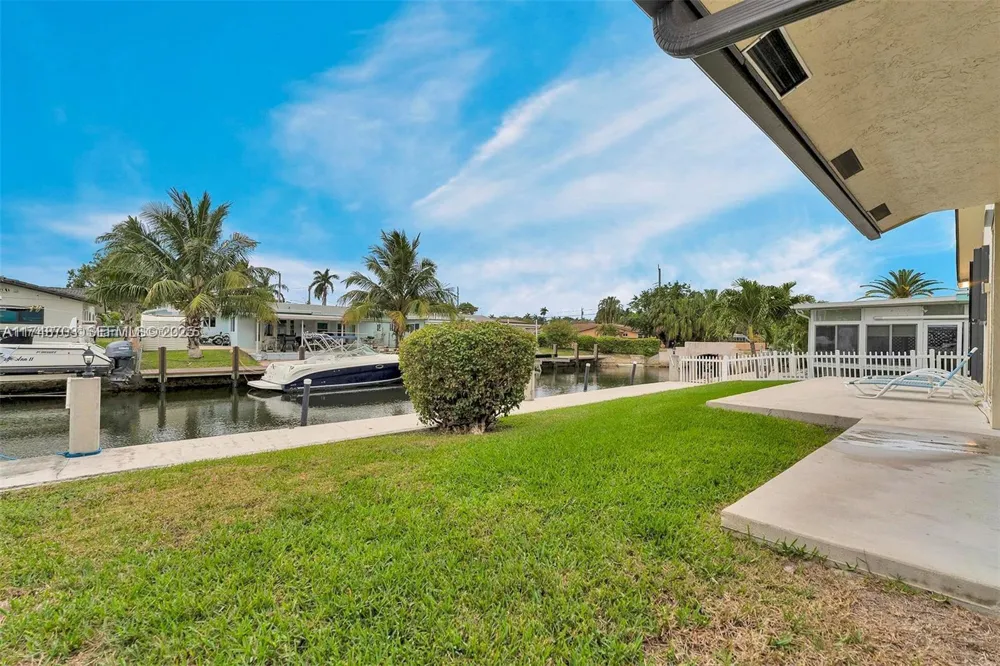 1406 NW 8TH STREET Dania Beach, FL 33004