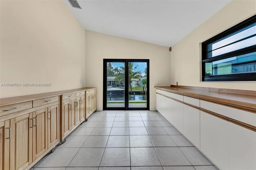 1406 NW 8TH STREET Dania Beach, FL 33004