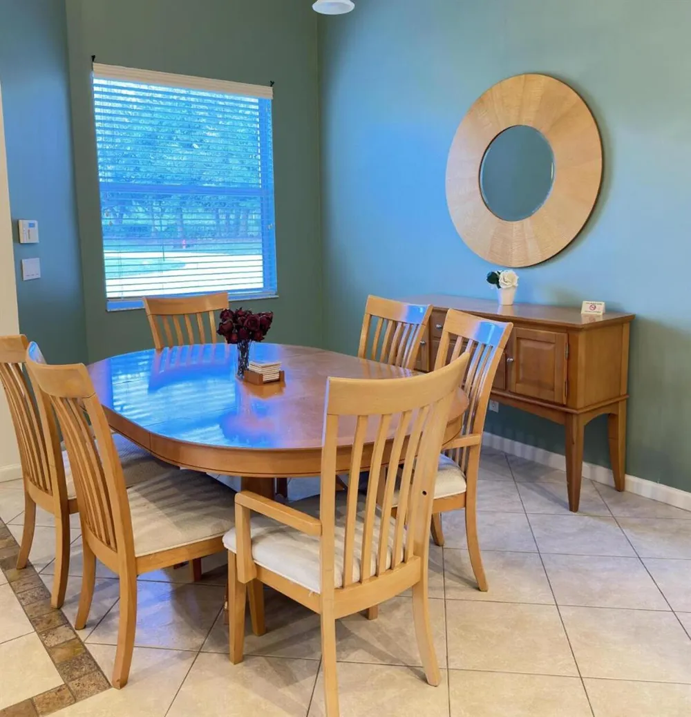 8125 MULLIGAN CIRCLE Port St. Lucie, FL 34986