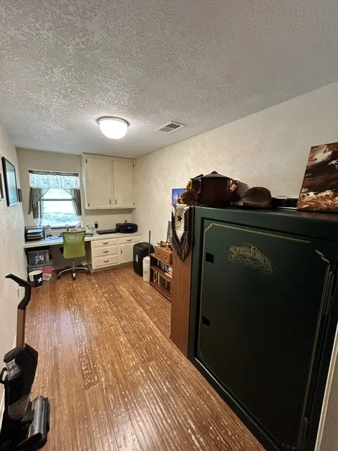 137 County Road 1759A Clifton, TX 76634