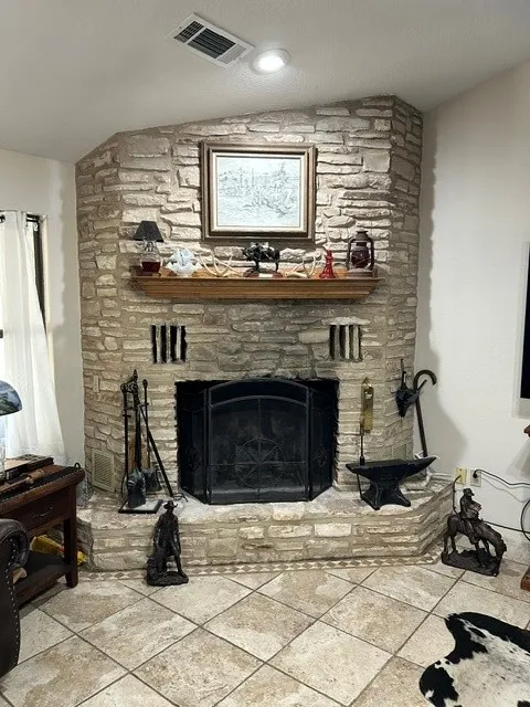 137 County Road 1759A Clifton, TX 76634