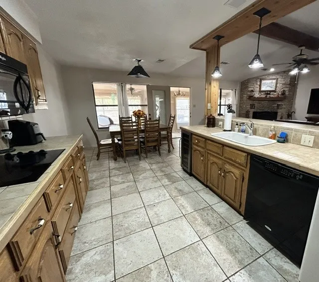 137 County Road 1759A Clifton, TX 76634