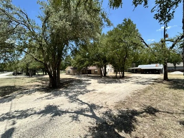 137 County Road 1759A Clifton, TX 76634