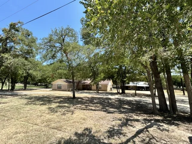 137 County Road 1759A Clifton, TX 76634
