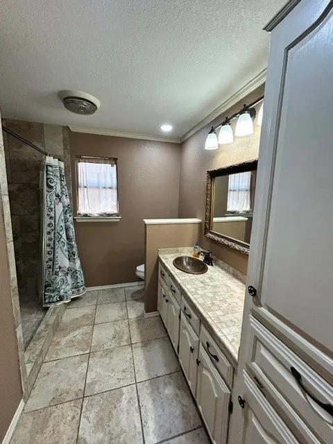 137 County Road 1759A Clifton, TX 76634