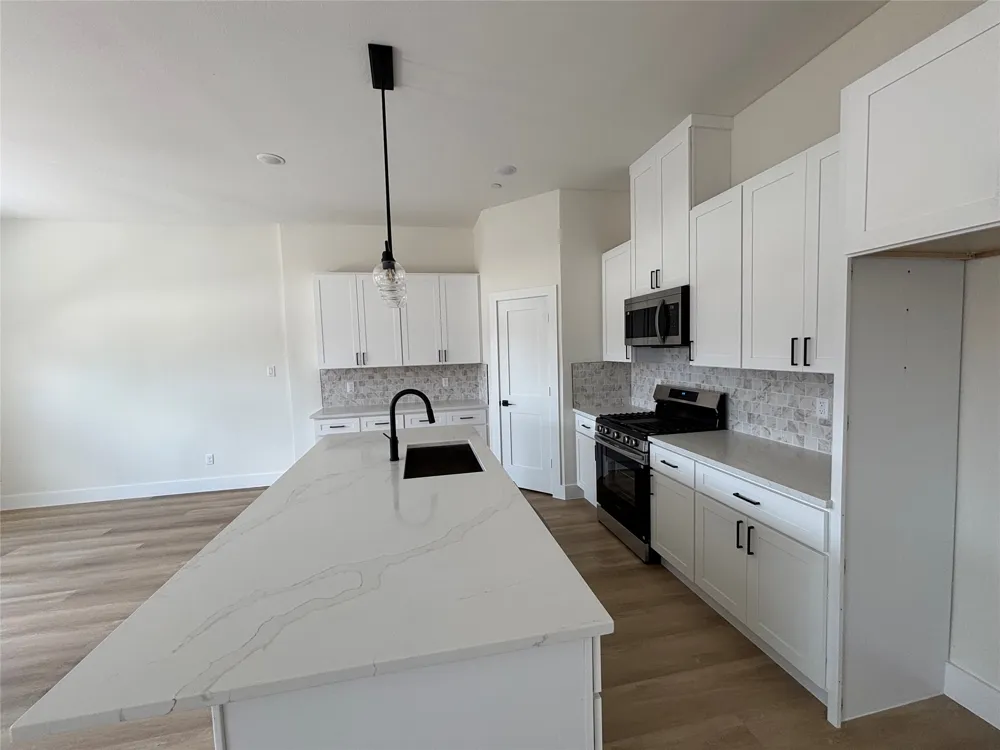 4444 Fatima Drive Irving, TX 75062