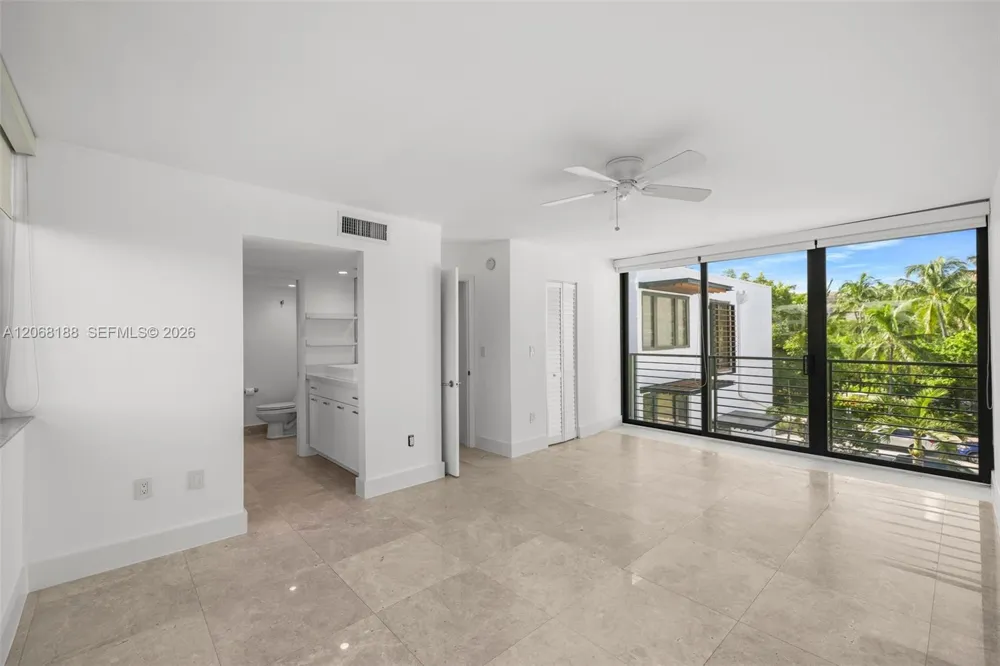 225 E Enid Dr #44 Key Biscayne, FL 33149