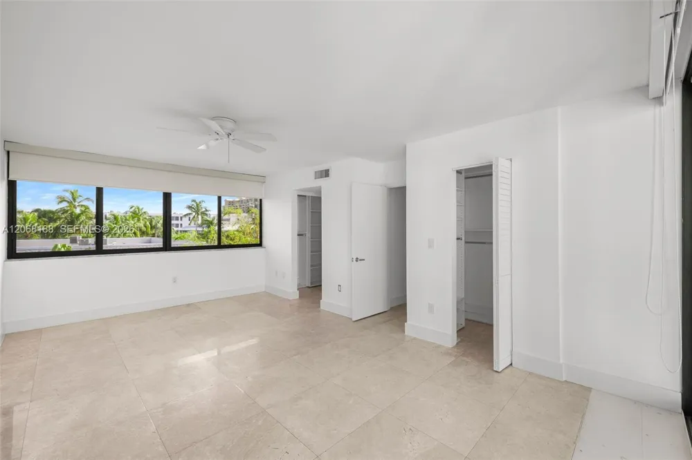 225 E Enid Dr #44 Key Biscayne, FL 33149
