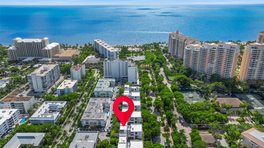 225 E Enid Dr #44 Key Biscayne, FL 33149