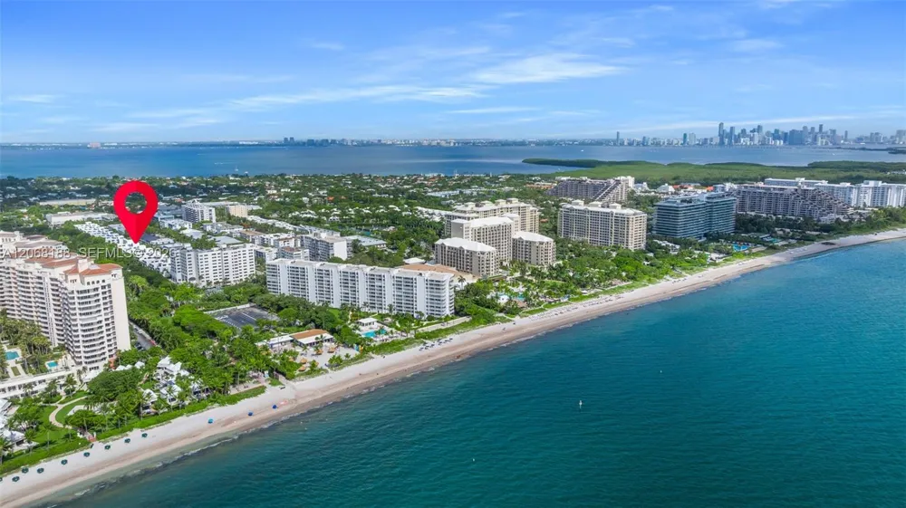225 E Enid Dr #44 Key Biscayne, FL 33149