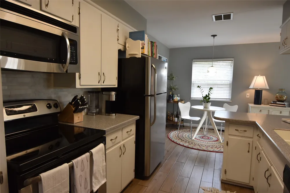 924 Cherokee Street Seminole, OK 74868