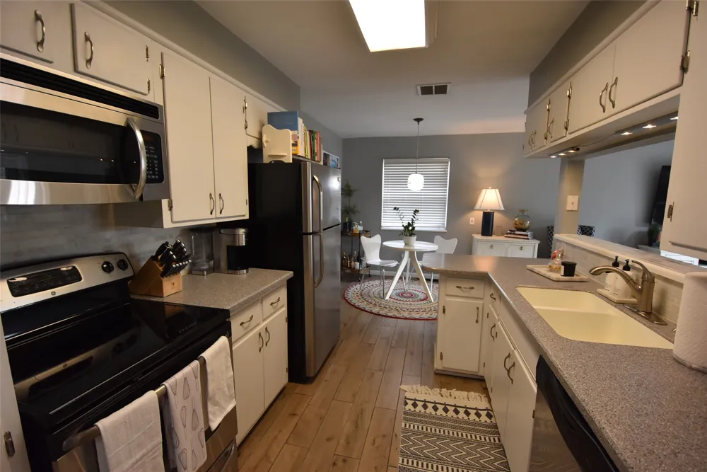 924 Cherokee Street Seminole, OK 74868