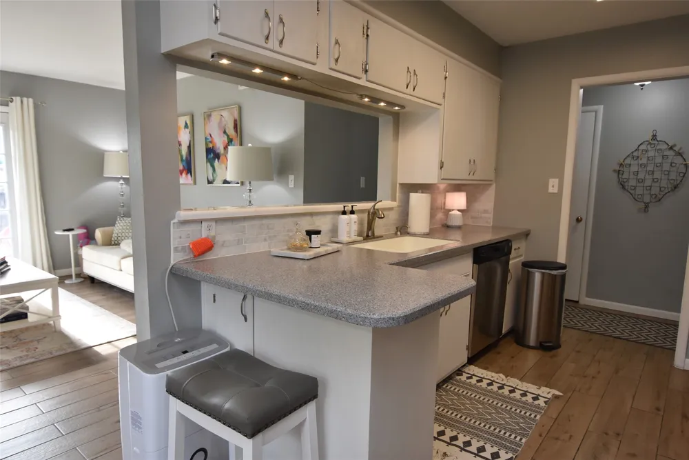 924 Cherokee Street Seminole, OK 74868
