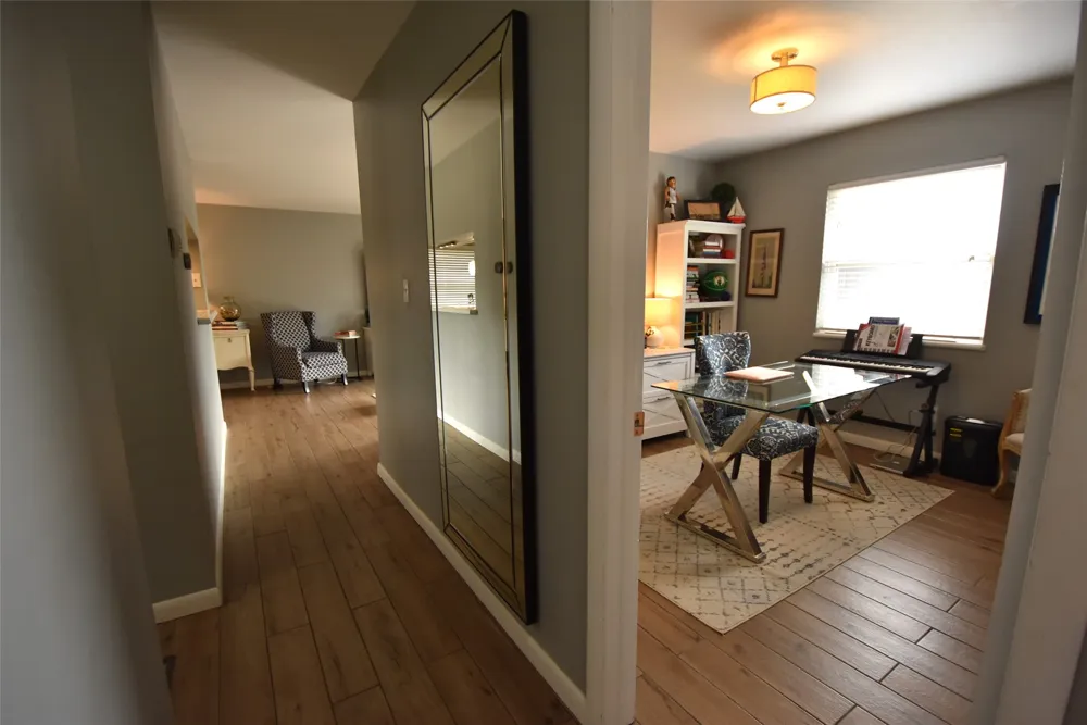 924 Cherokee Street Seminole, OK 74868