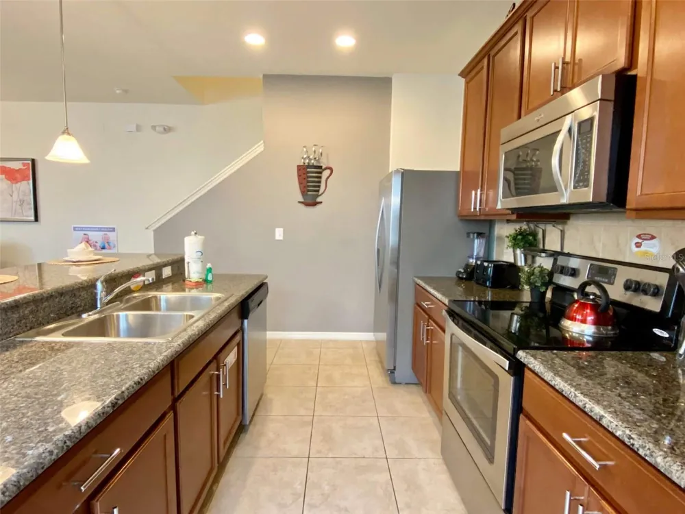 3175 TOCOA CIRCLE Kissimmee, FL 34746