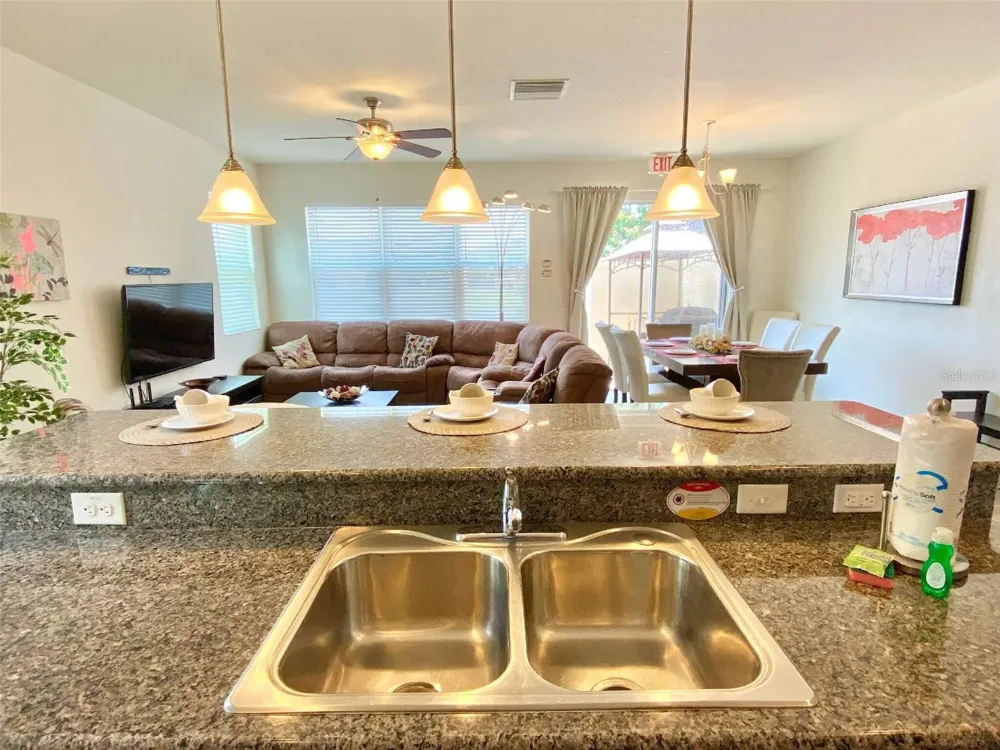 3175 TOCOA CIRCLE Kissimmee, FL 34746