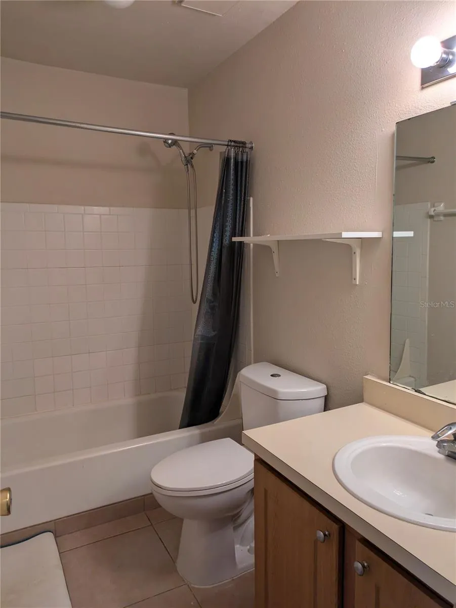 4113 S SEMORAN BOULEVARD #11 Orlando, FL 32822