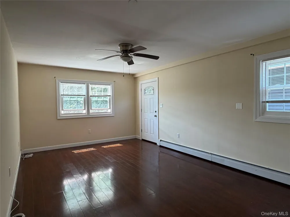 422 E CHESTER STREET E #2 Long Beach, NY 11561