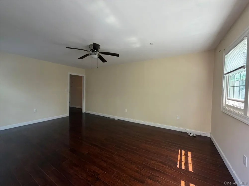 422 E CHESTER STREET E #2 Long Beach, NY 11561