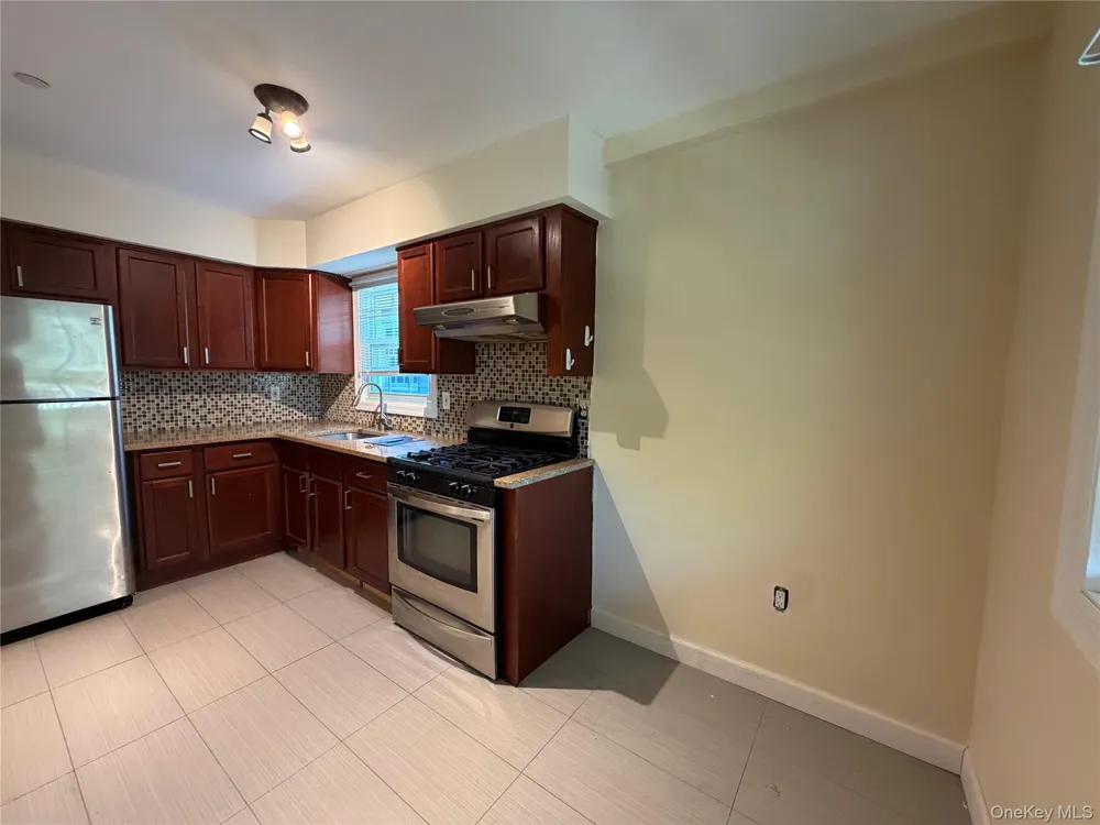 422 E CHESTER STREET E #2 Long Beach, NY 11561