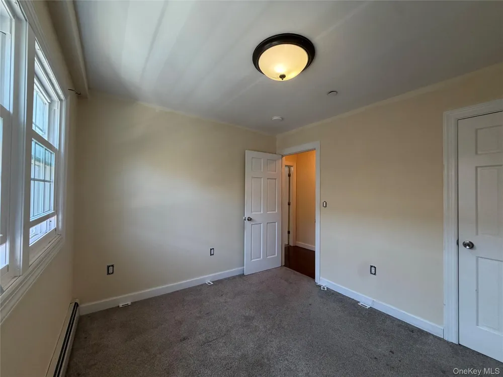 422 E CHESTER STREET E #2 Long Beach, NY 11561
