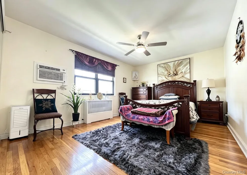 69-12 138th Street #B Flushing, NY 11367