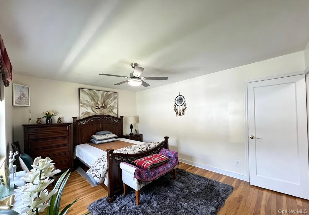 69-12 138th Street #B Flushing, NY 11367