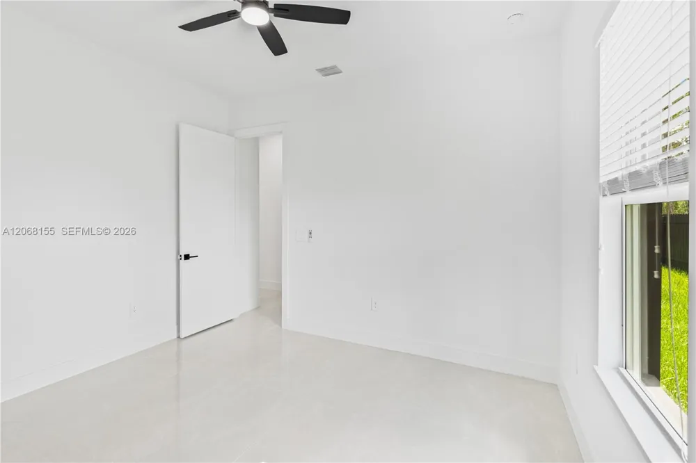942 E KANUGA ST Lehigh Acres, FL 33974