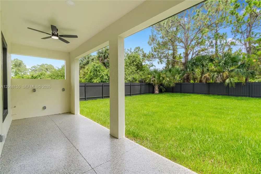 942 E KANUGA ST Lehigh Acres, FL 33974