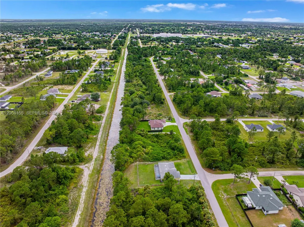 942 E KANUGA ST Lehigh Acres, FL 33974