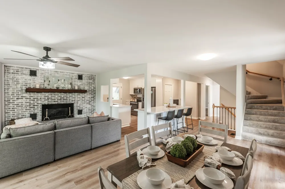 6040 New Cut Rd Greenbrier, TN 37073