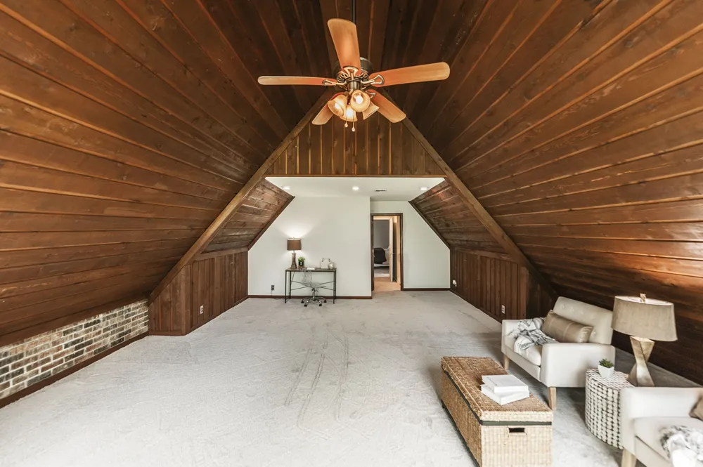6040 New Cut Rd Greenbrier, TN 37073