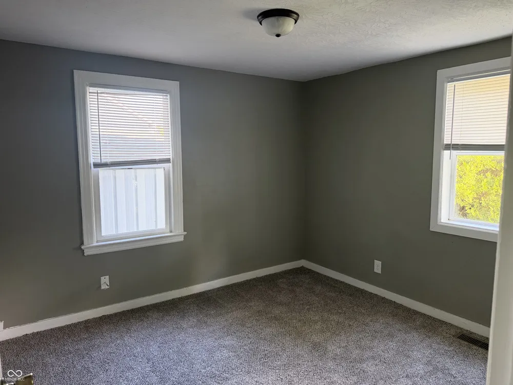 1618 W 17th Street Anderson, IN 46016
