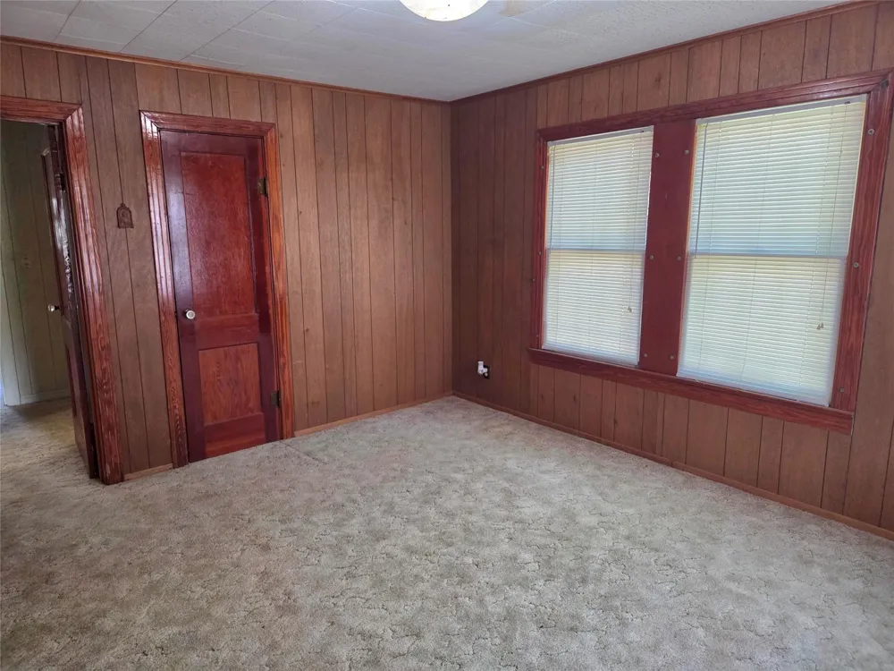702 E Trinity Street Victoria, TX 77901