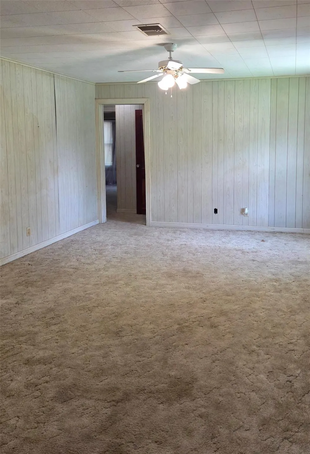 702 E Trinity Street Victoria, TX 77901