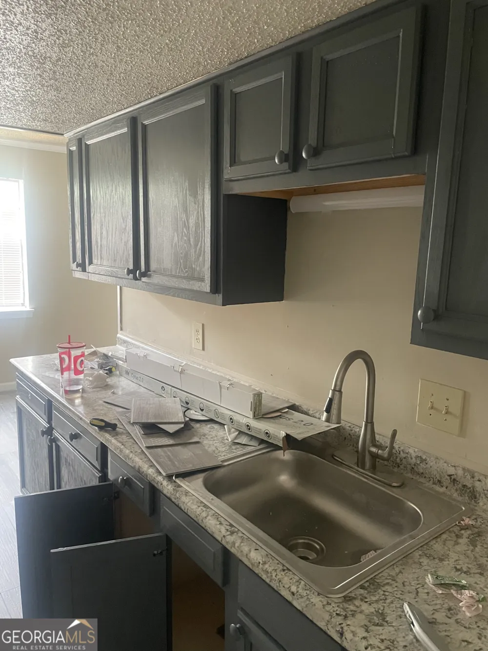6354 Shannon PKWY Union City, GA 30291