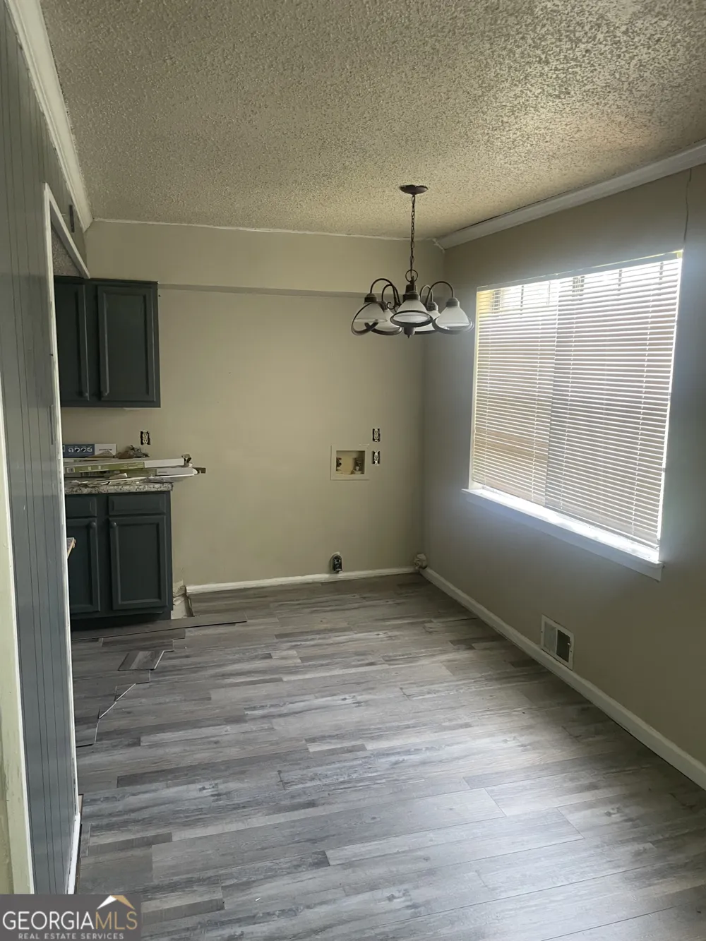 6354 Shannon PKWY Union City, GA 30291