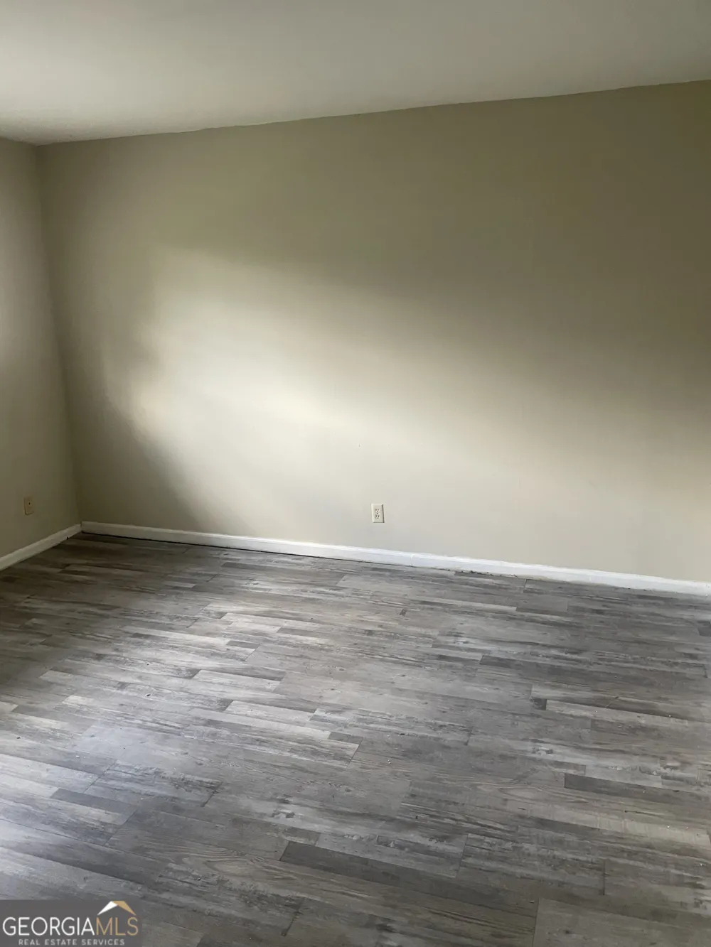 6354 Shannon PKWY Union City, GA 30291