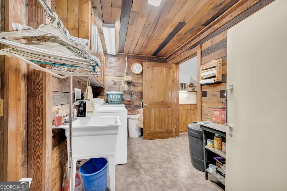 2657 Wolf Pit Eastanollee, GA 30538