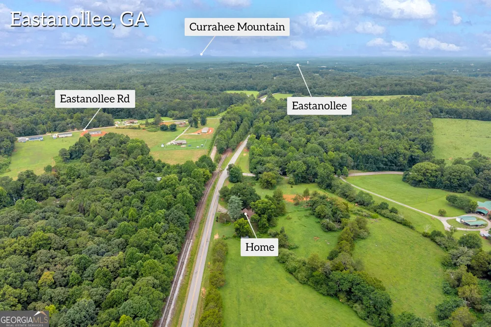 2657 Wolf Pit Eastanollee, GA 30538