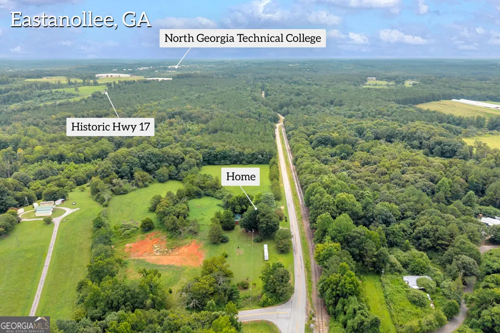 2657 Wolf Pit Eastanollee, GA 30538