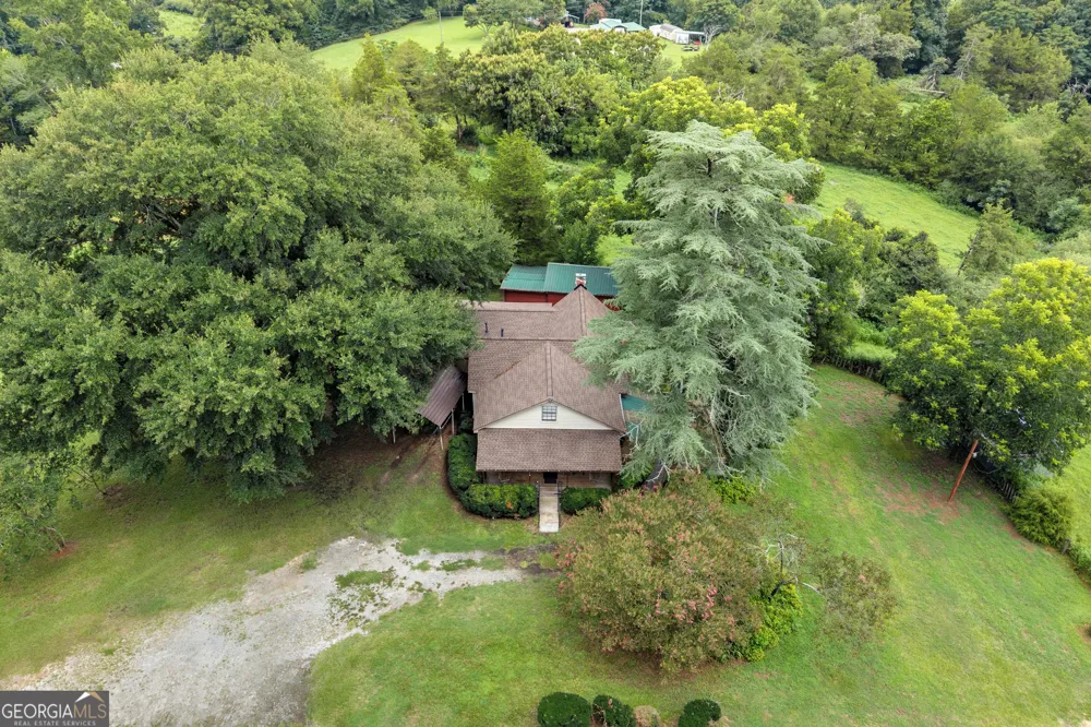 2657 Wolf Pit Eastanollee, GA 30538