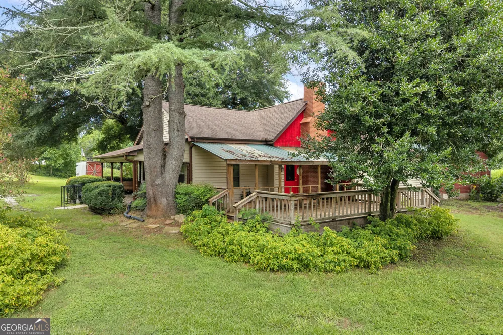 2657 Wolf Pit Eastanollee, GA 30538