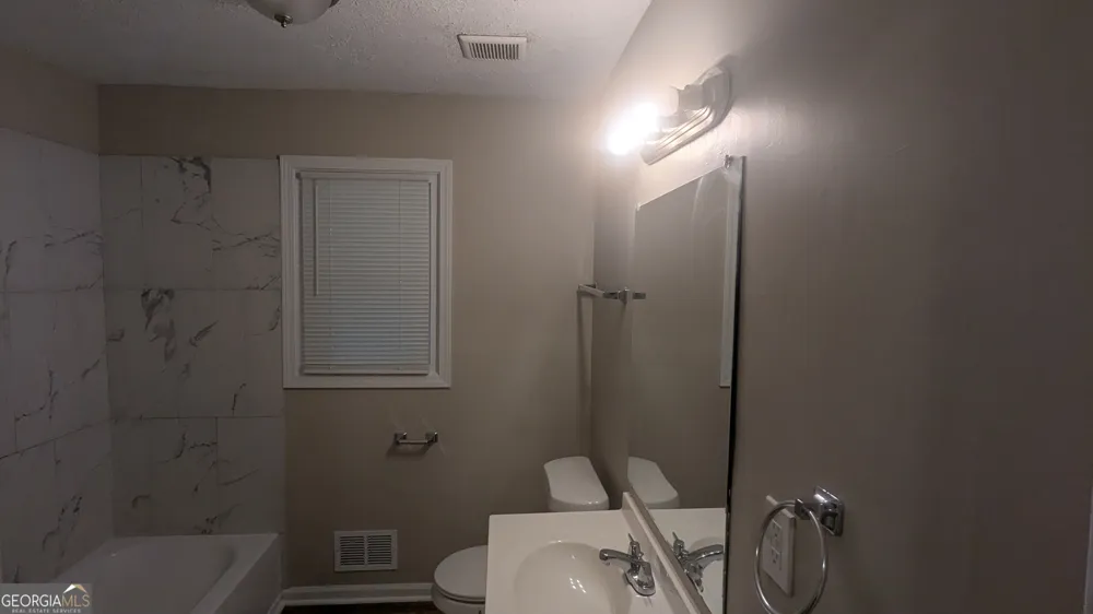 336 Laurel LN Stockbridge, GA 30281
